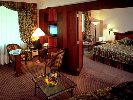 hotel-room.jpg